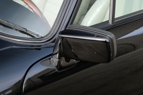 1987 Porsche 911 Carrera Coupe