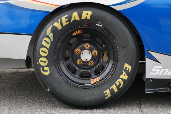 2005 Dodge Charger NASCAR
