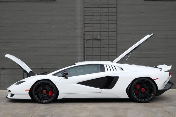 white 2022 Lamborghini Countach LPI 800-4 for sale & sold by Sandbox Motors