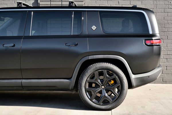 2023 Rivian R1S Adventure Edition previously sold by Sandbox Motors