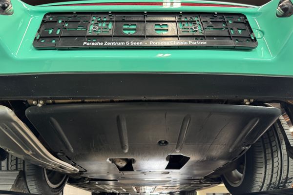 1992 Porsche 911 Carrera RS for sale at Sandbox Motors