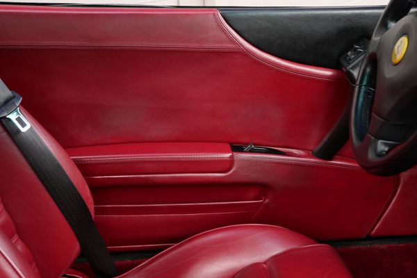2000 Ferrari 550 Maranello