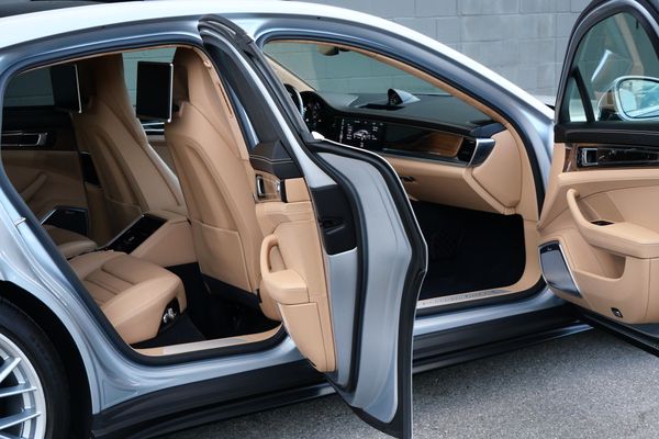 Rhodium Silver Metallic 2018 Porsche Panamera Turbo S E-Hybrid sold by Sandbox Motors