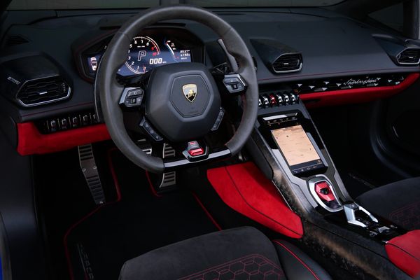 2020 Lamborghini Huracan EVO Spyder Sold by Sandbox Motors